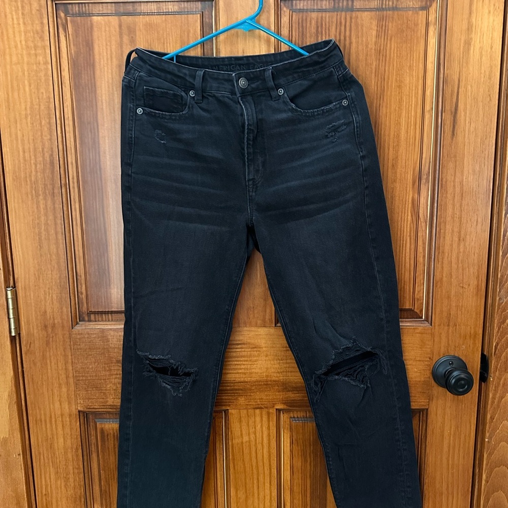 American Eagle Outfitters Black Denim Mom Jean